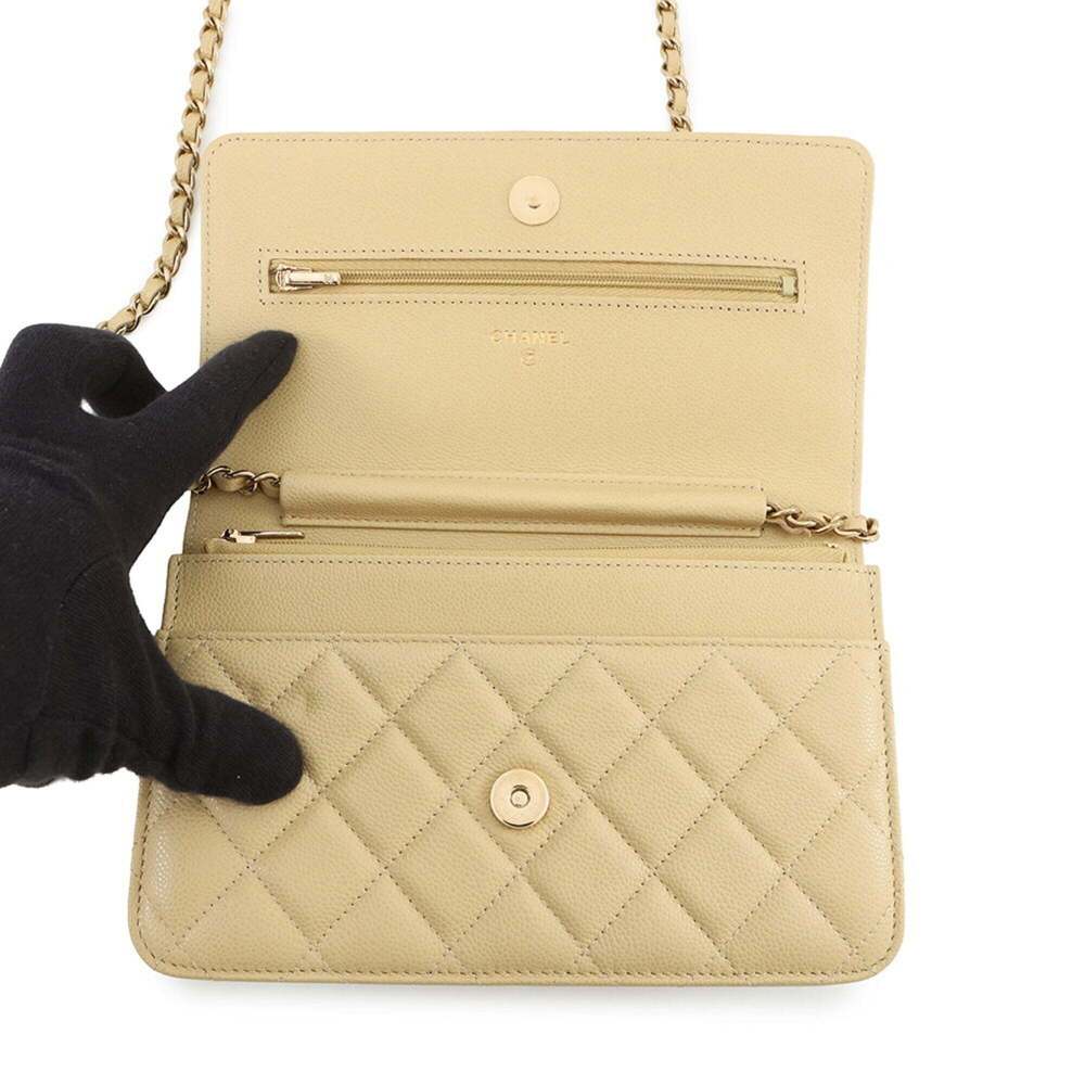 CHANEL Authentic Cream Caviar Leather Logo Wallet - Picture 5 of 16